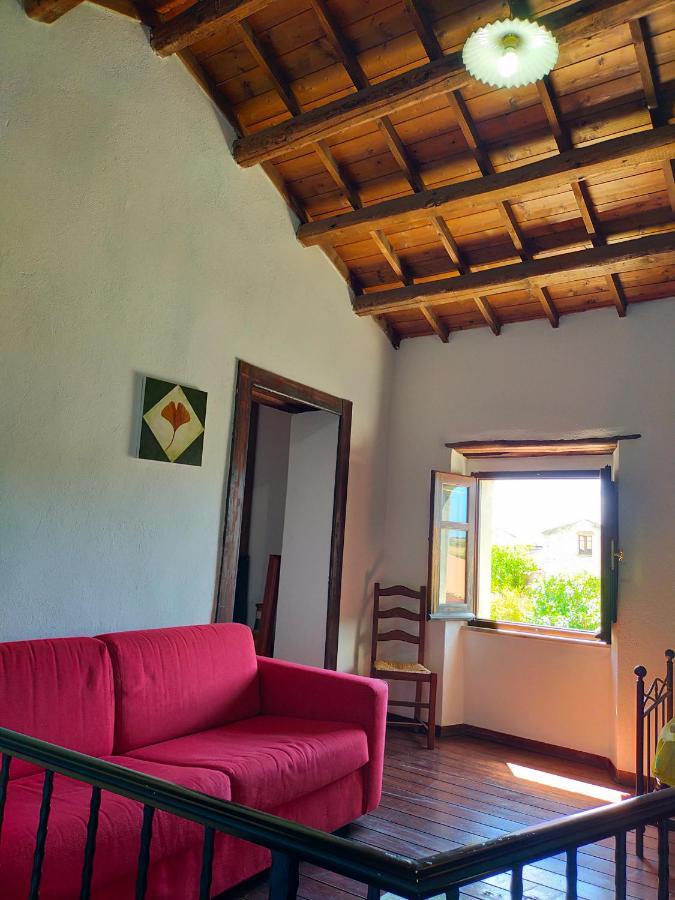 Domus De Jara - Casa Montis Lägenhet Baradili Exteriör bild