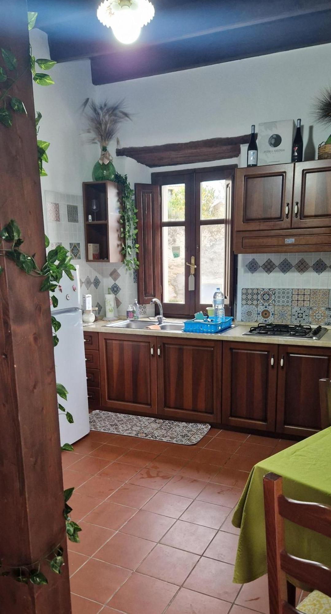 Domus De Jara - Casa Montis Lägenhet Baradili Exteriör bild